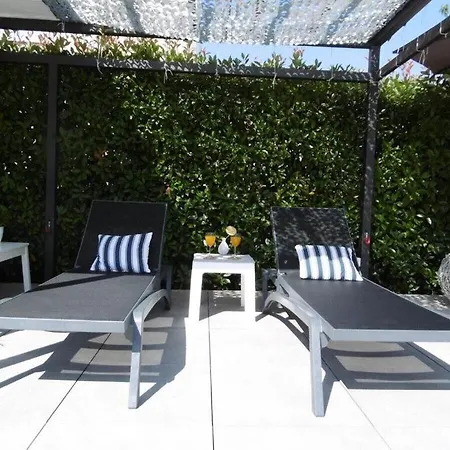 Holiday home Luka Gray Mit Pool